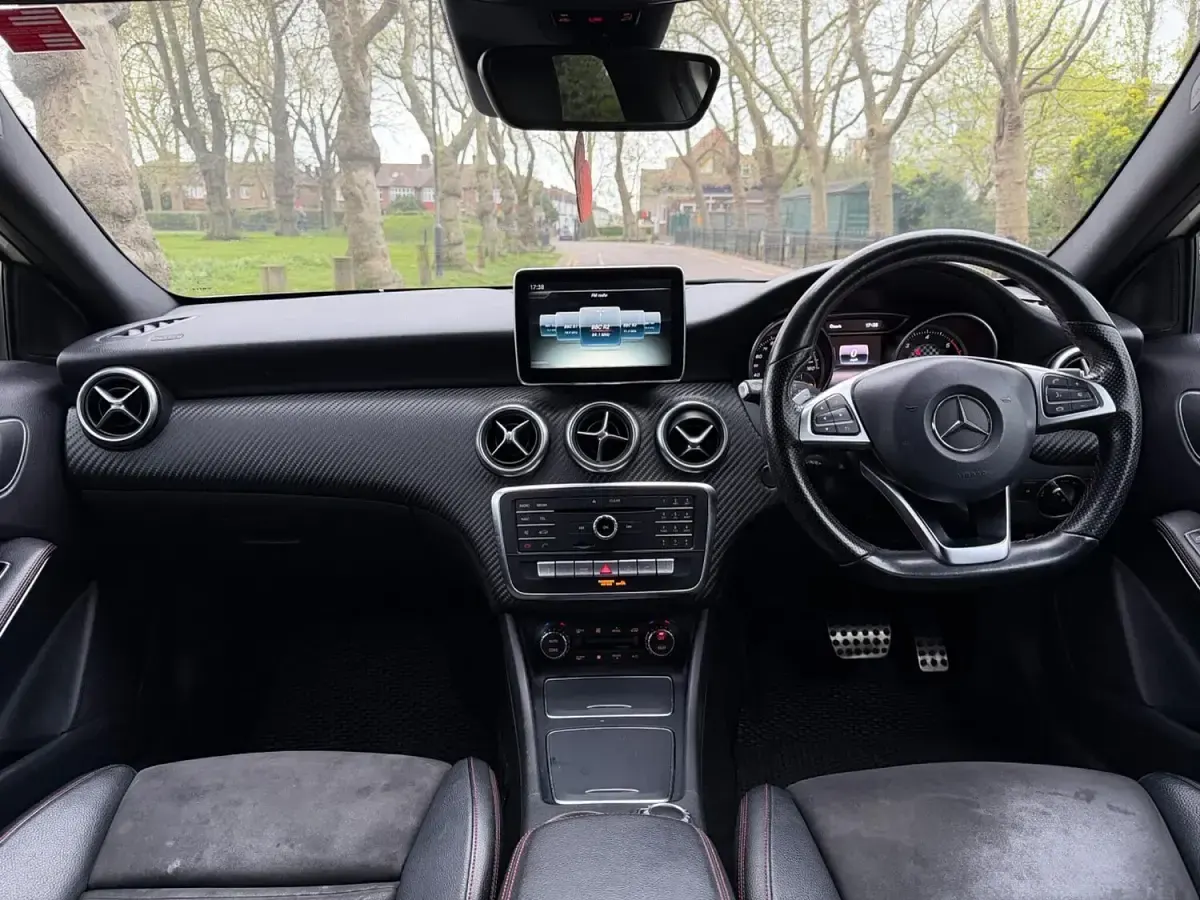 Used Mercedes A200 AMG Line Premium 2015 White Hatchback