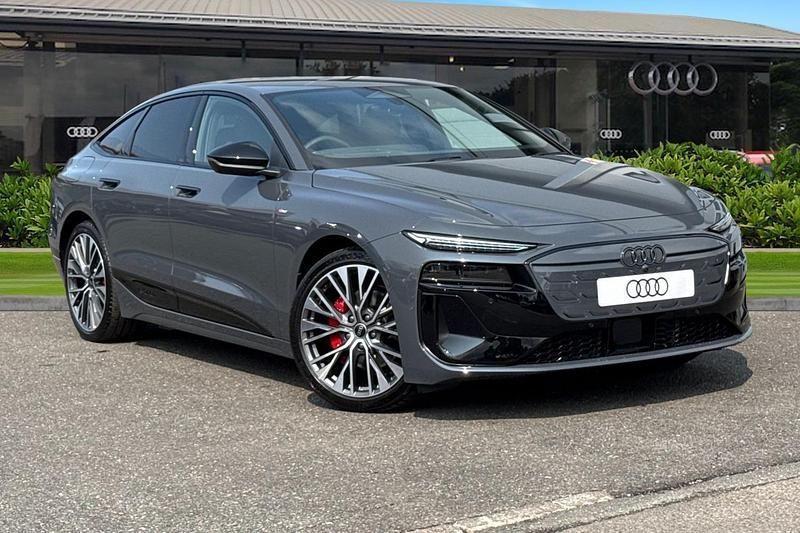 Grey New 2025 Audi e-tron Advanced SUV | £69,890 (Super price) - Image 1/4