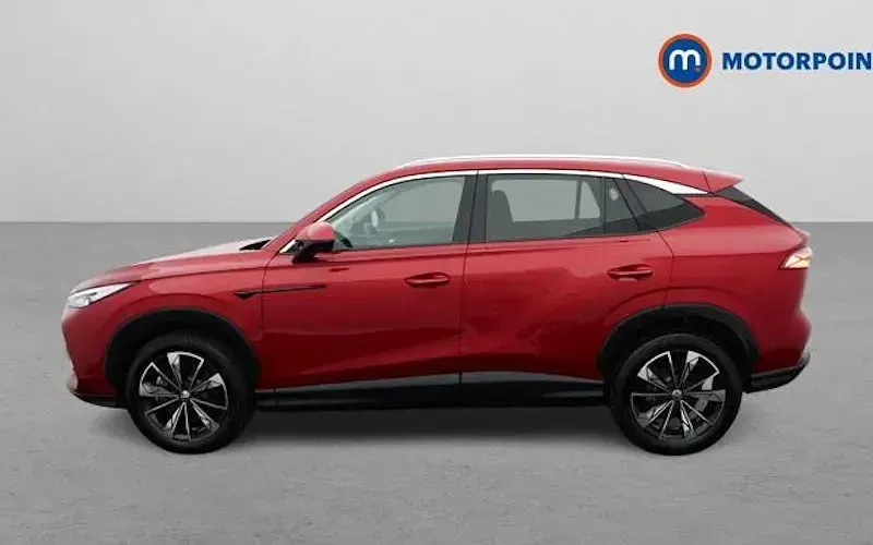 Used MG HS Trophy 224 HP (164 kW) 2025 Red SUV