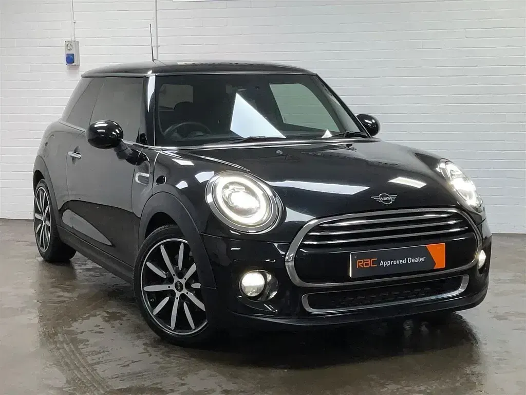 Used Mini Cooper Exclusive 2019 Black Hatchback