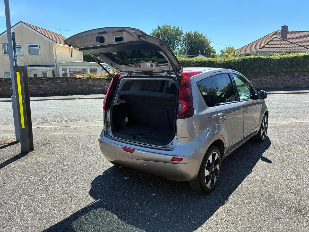 Used Nissan Note N-TEC 2013 Beige Hatchback