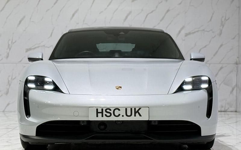 Used Porsche Taycan 350 kW (476 HP) 2023 Sedan