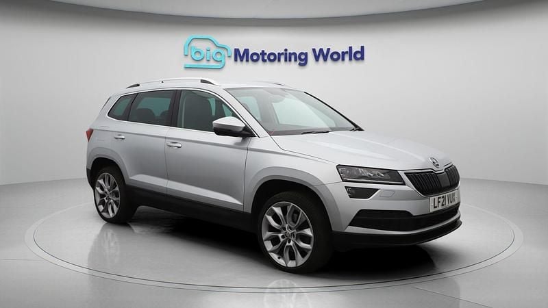 Used 2021 Skoda Karoq SE L SUV | £17,200 (Fair price) - Image 1/4