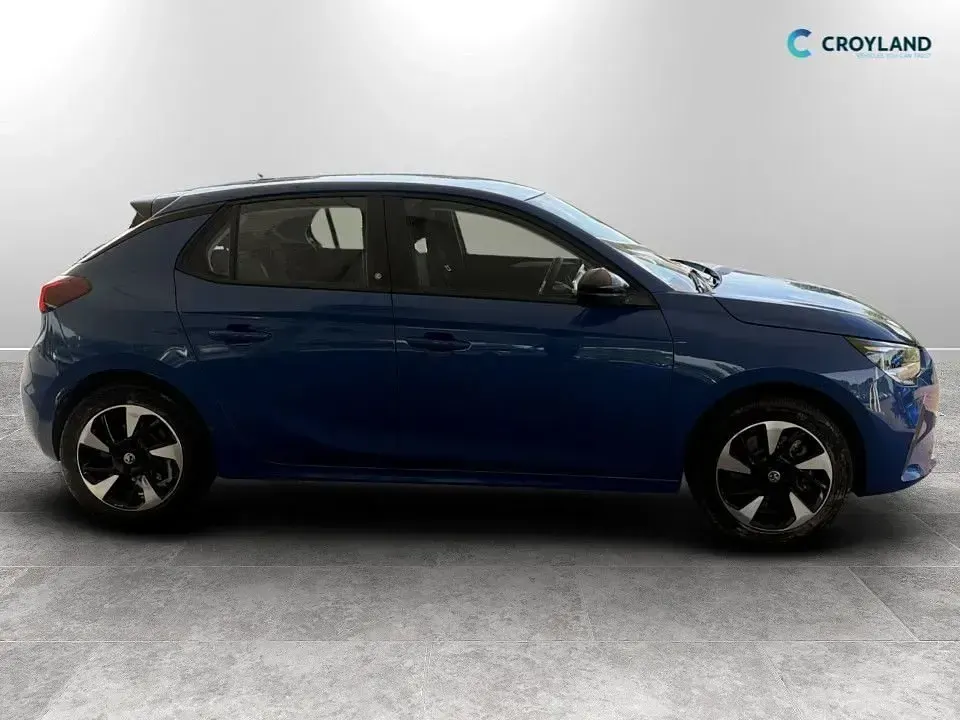 Used Vauxhall Corsa-e 100 kW (136 HP) 2022 Blue Hatchback