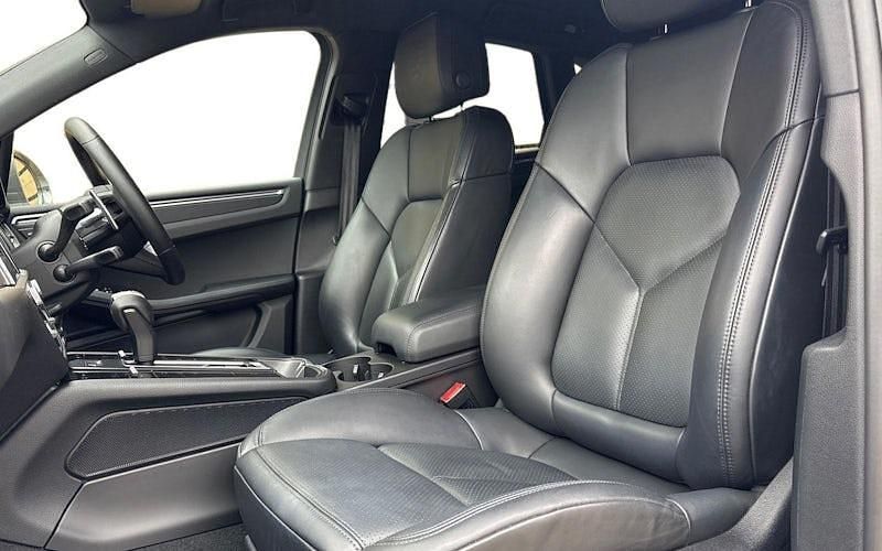 Usado Porsche Macan 265 HP (194 kW) 2025 SUV