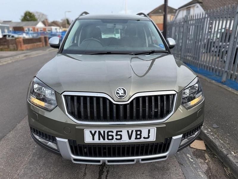 Used Skoda Yeti SE 2015 Green SUV