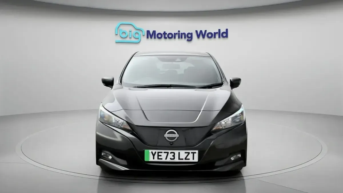 Used Nissan Leaf N-Connecta 110 kW (150 HP) 2023 Black Hatchback