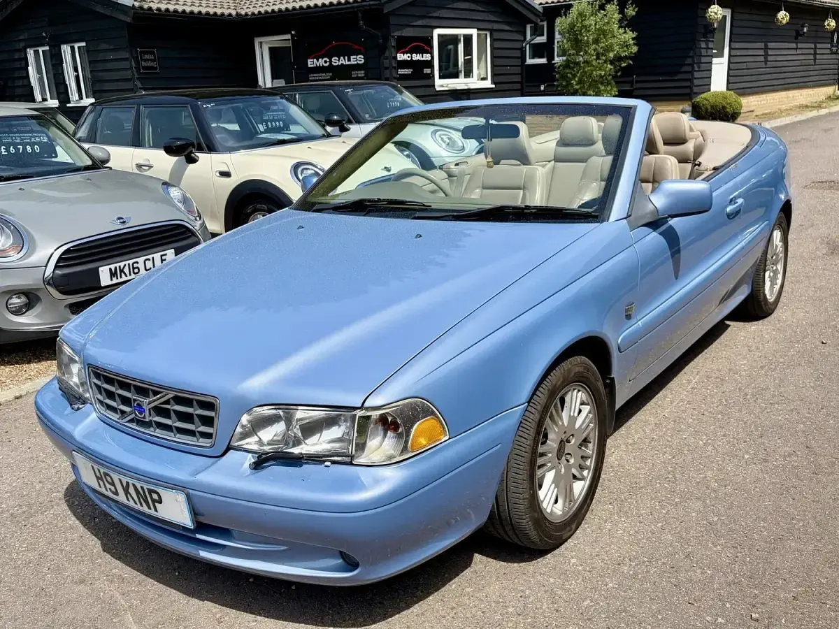 Used Volvo C70 2003 Blue Cabriolet