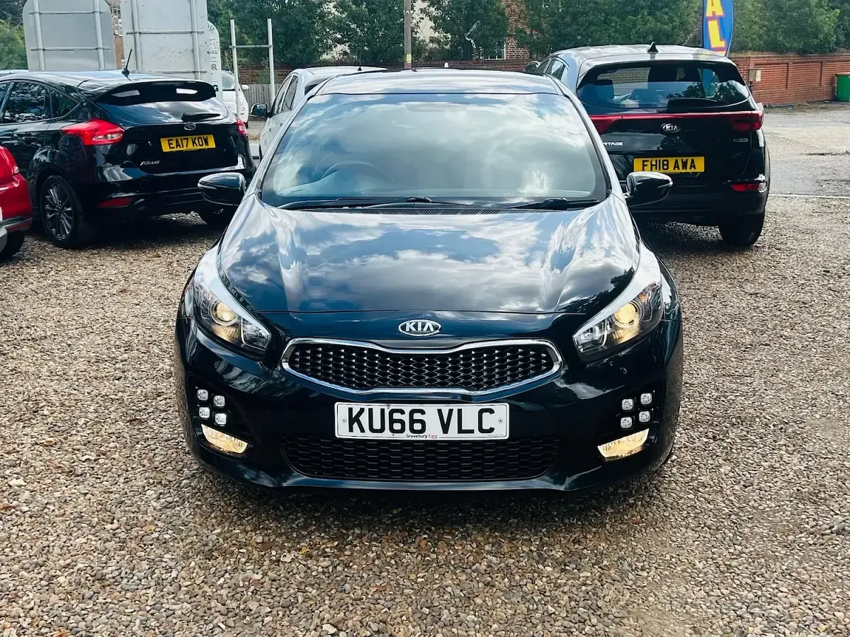 Used Kia Ceed GT-Line 136 HP (100 kW) 2017 Black Hatchback