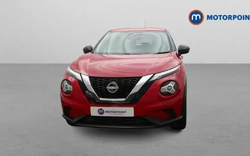 Used Nissan Juke Acenta 114 HP (83 kW) 2023 Red SUV