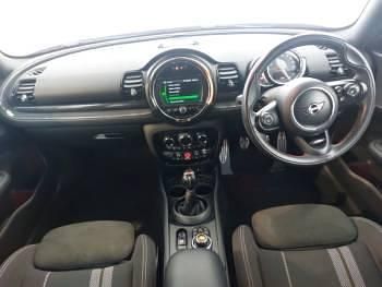 Used Mini Cooper Clubman Sport 192 HP (141 kW) 2020 Red Estate