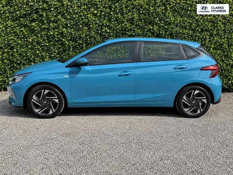 Used Hyundai i20 SE 2023 Turquoise Hatchback