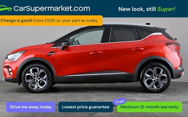 Used Renault Captur Techno 91 HP (66 kW) 2023 Red/black SUV