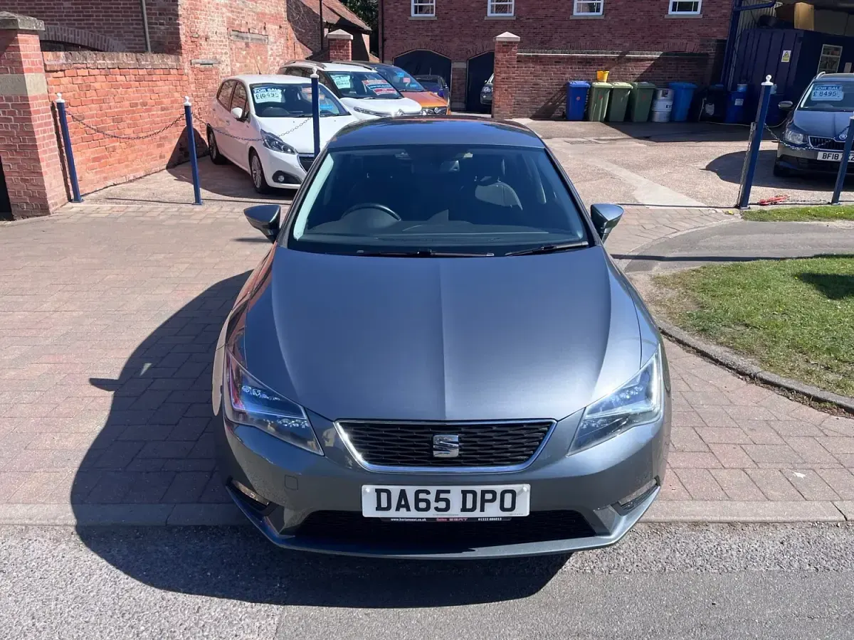 Used Seat Leon SE 125 HP (91 kW) 2015 Grey Hatchback