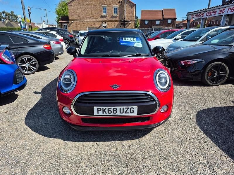 Used Mini Cooper Hatch 2018 Red Hatchback