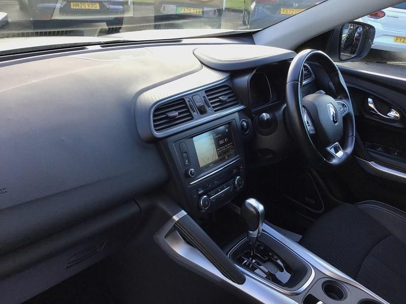 Used Renault Kadjar Signature 110 HP (80 kW) 2018 Silver  SUV