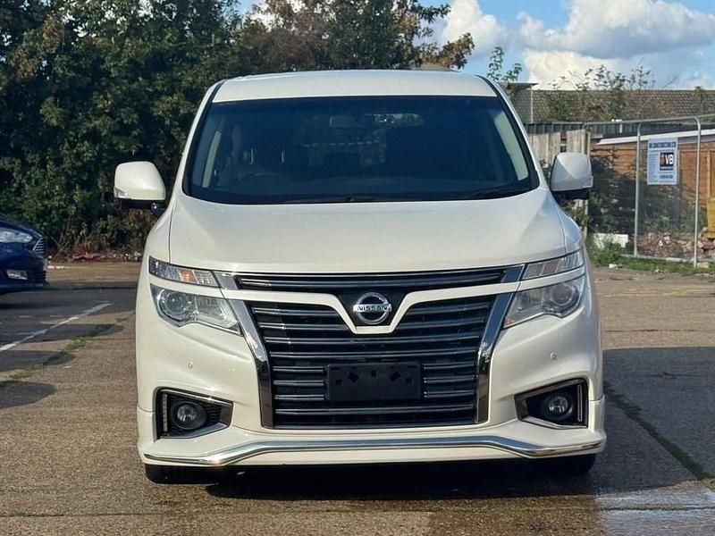 Used Nissan Elgrand 2025 White MPV