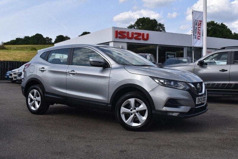 Silver Used 2021 Nissan Qashqai Acenta Premium SUV | £11,282 (Super price) - Image 1/3