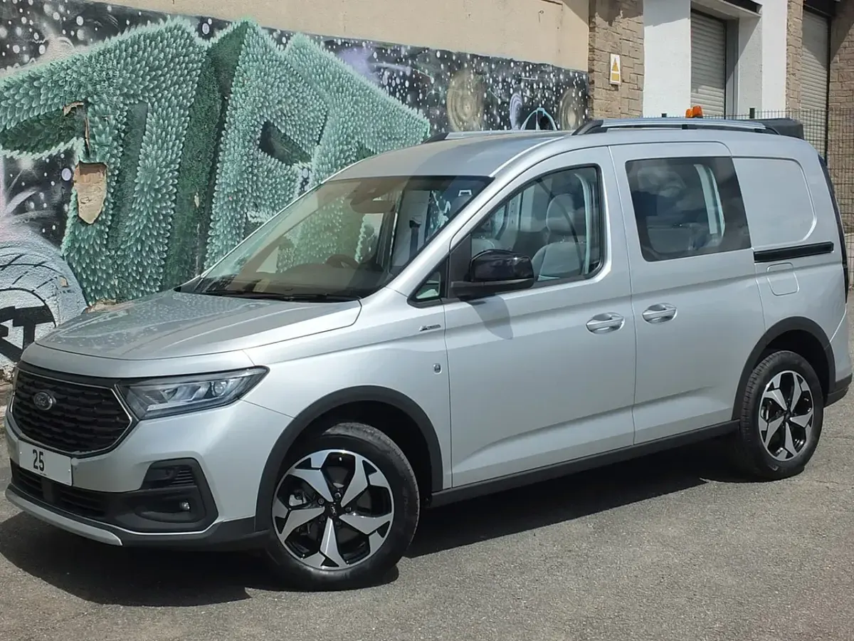 New Ford Transit Active 122 HP (89 kW) 2025 Silver Van