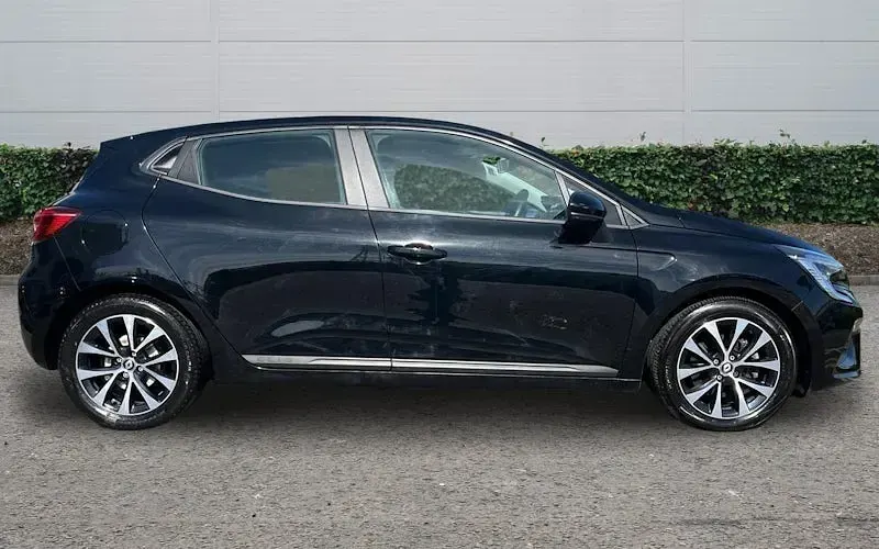 Used Renault Clio Evolution 145 HP (106 kW) 2023 Black Hatchback