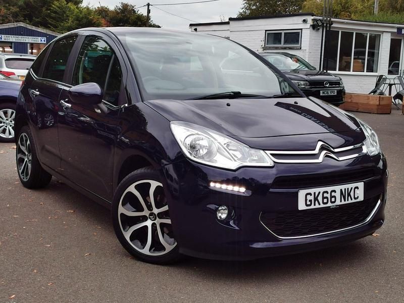 Used Citroën C3 Platinum 2017 Blue Hatchback