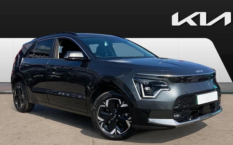 Used 2025 Kia e-Niro 3 SUV | £24,646 (Expensive) - Image 1/4