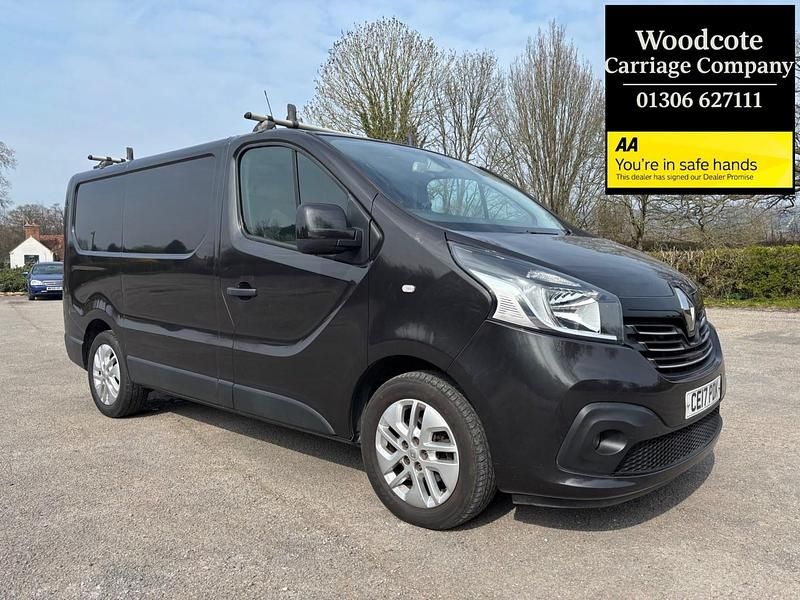 Usado Renault Trafic 2017 Preto Monovolume