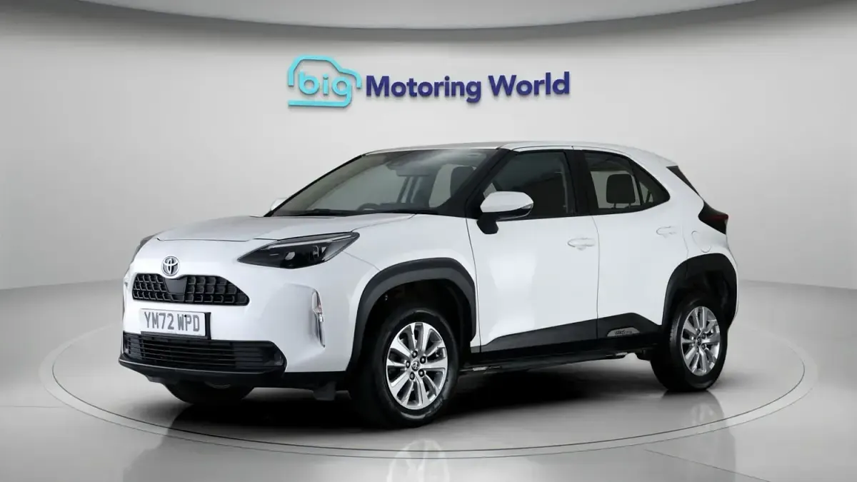 Used Toyota Yaris Cross 2023 White SUV
