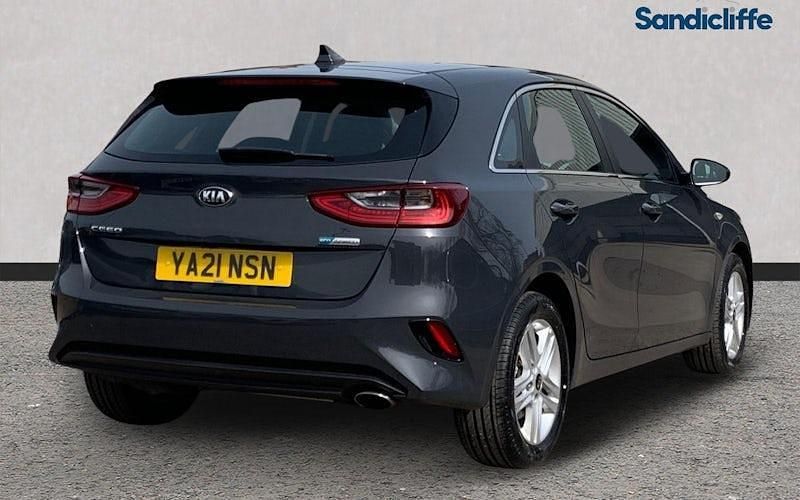 Used Kia Ceed 136 HP (100 kW) 2021 Grey Hatchback