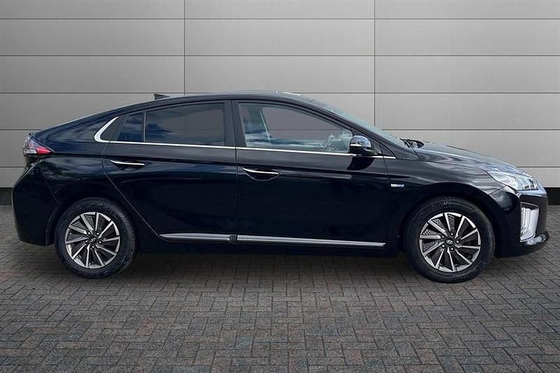 Used Hyundai Ioniq Premium SE 100 kW (136 HP) 2021 Phantom black Hatchback