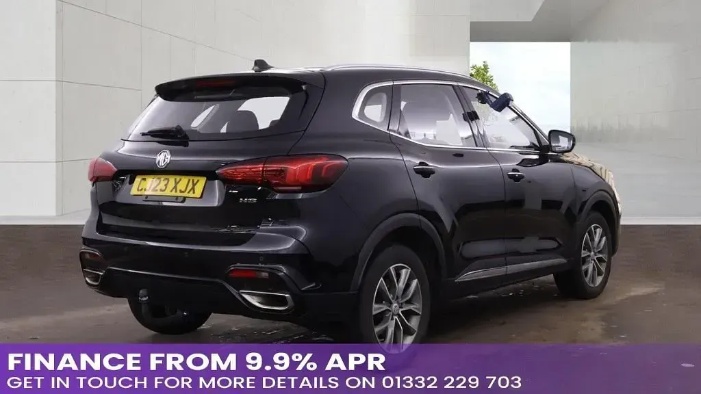 Used MG HS SE 162 HP (119 kW) 2023 Black SUV