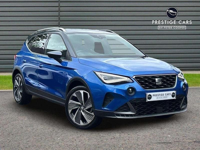 Blue Used 2023 Seat Arona FR SUV | £15,991 (Fair price) - Image 1/4