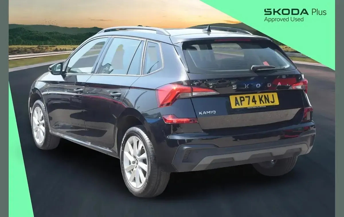 Used Skoda Kamiq SE 113 HP (83 kW) 2025 Black magic pearl effect SUV