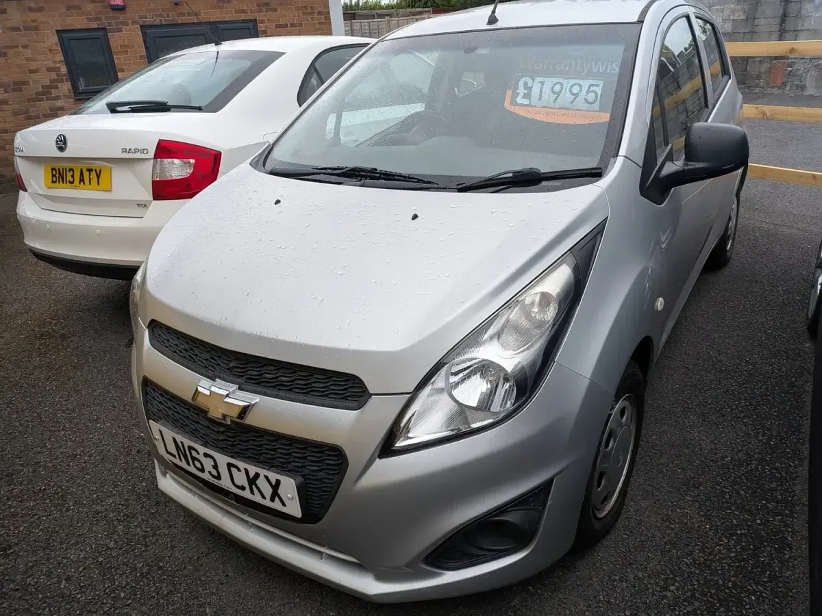 Used Chevrolet Spark LS 68 HP (50 kW) 2013 Silver Hatchback