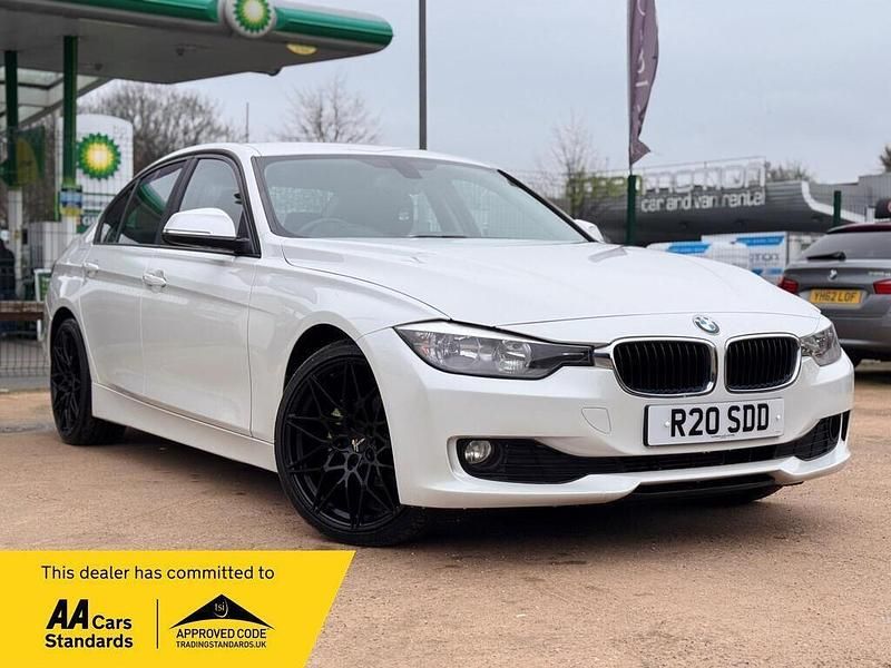 White Used 2014 BMW 320 Efficient Dynamics Sedan | £5,990 (Super price) - Image 1/4