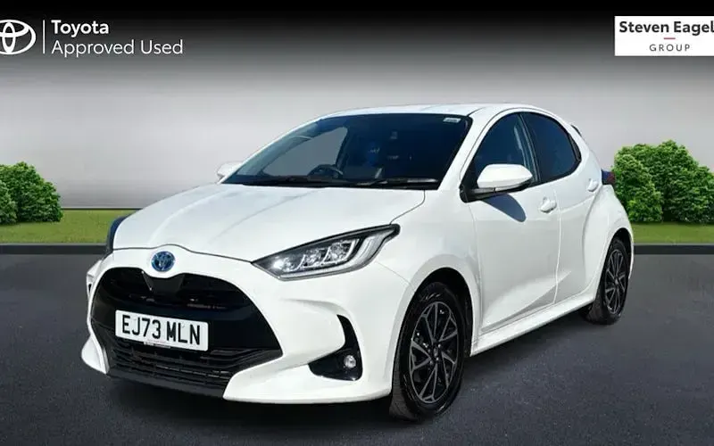 Used Toyota Yaris Design 116 HP (85 kW) 2026 Hatchback