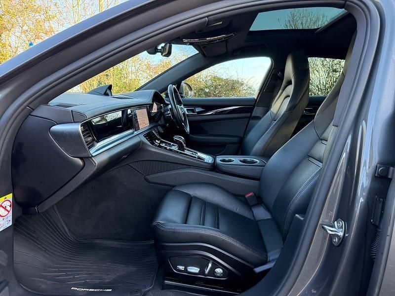 Used Porsche Panamera 462 HP (339 kW) 2018 Grey Hatchback