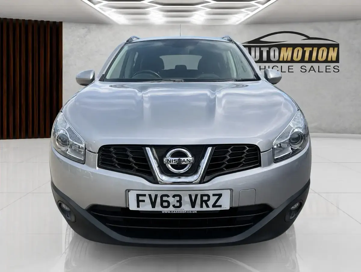 Used Nissan Qashqai 360º 110 HP (80 kW) 2014 Silver SUV