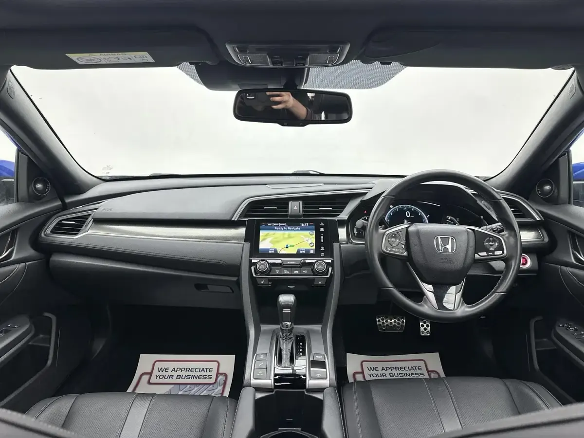 Used Honda Civic EX 129 HP (94 kW) 2017 Blue Hatchback
