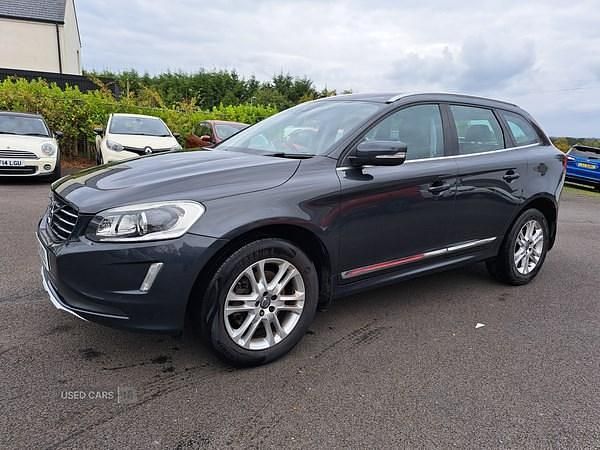 Used Volvo XC60 SE Lux 181 HP (133 kW) 2015 Grey SUV