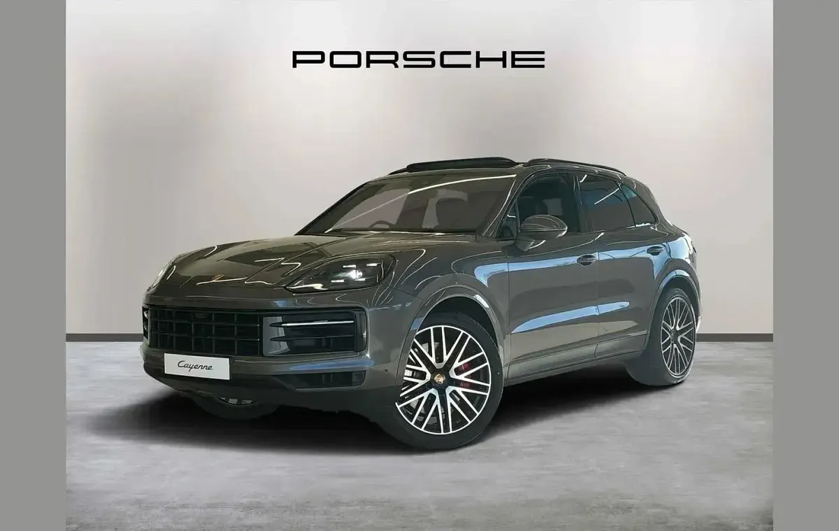 Used Porsche Cayenne 468 HP (344 kW) 2025 Grey SUV