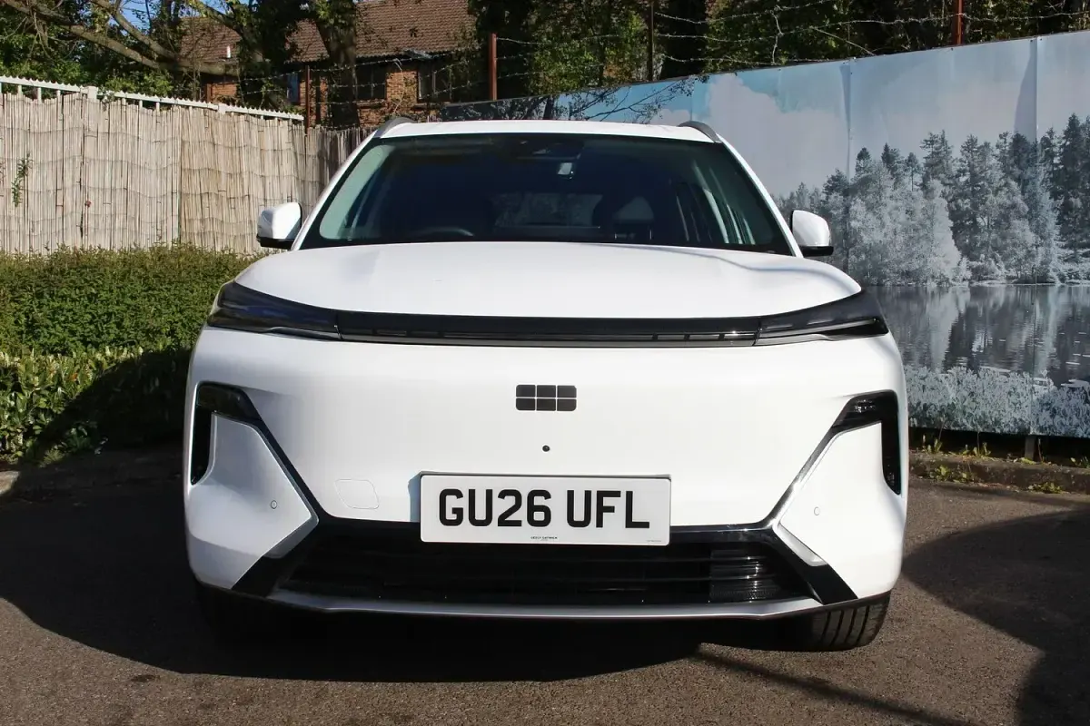 New Geely Starray 262 HP (192 kW) 2026 White SUV