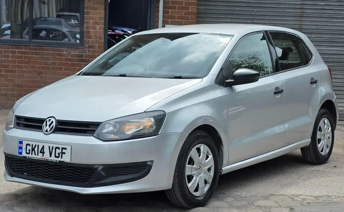 Używany VW Polo S 2014 Srebrny Hatchback