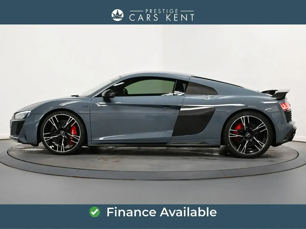 Used Audi R8 Coupé Performance 620 HP (456 kW) 2021 Grey Coupe