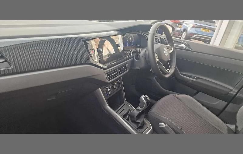 New VW Polo Match 94 HP (69 kW) 2025 Blue Hatchback