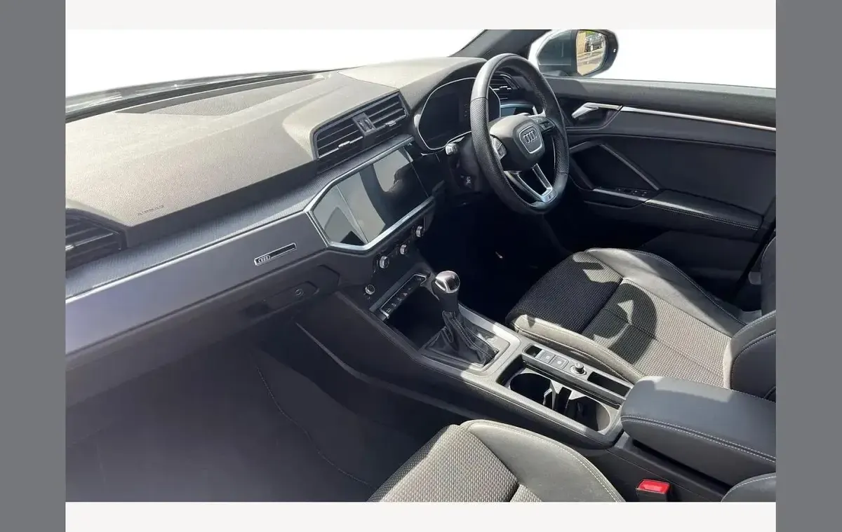 Used Audi Q3 S-Line 148 HP (108 kW) 2022 Grey SUV