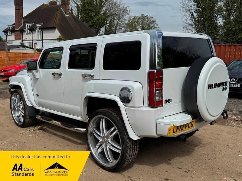 Used Hummer H3 2012 White SUV