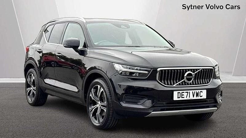 Black Used 2021 Volvo XC40 Inscription SUV | £28,000 (Fair price) - Image 1/4