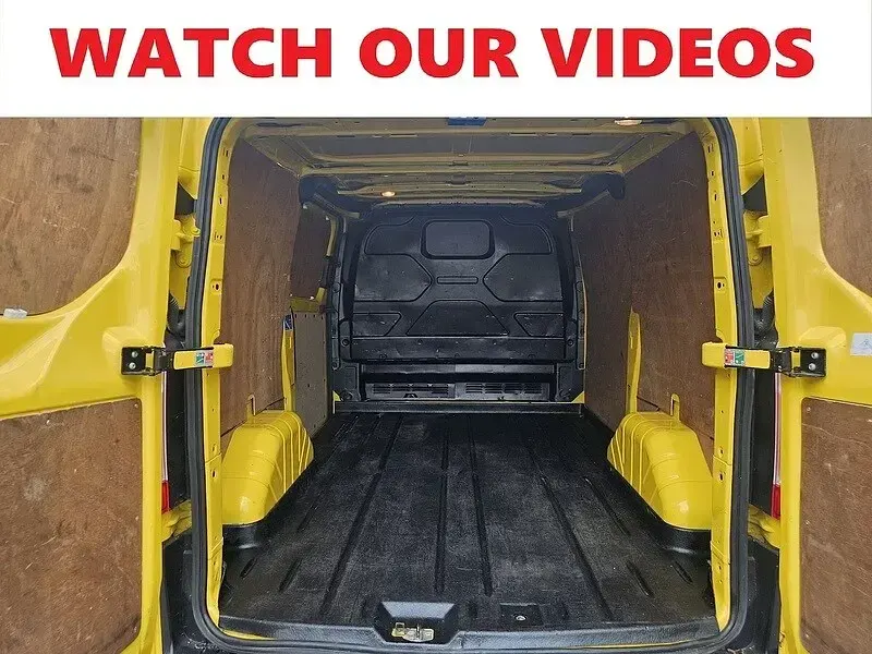 Used Ford Transit Custom 105 HP (77 kW) 2022 Yellow Van