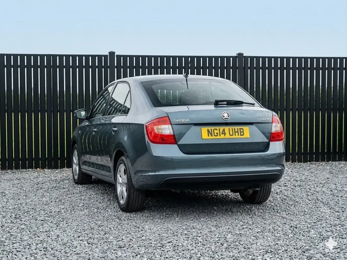 Used Skoda Rapid SE 90 HP (66 kW) 2014 Grey Hatchback